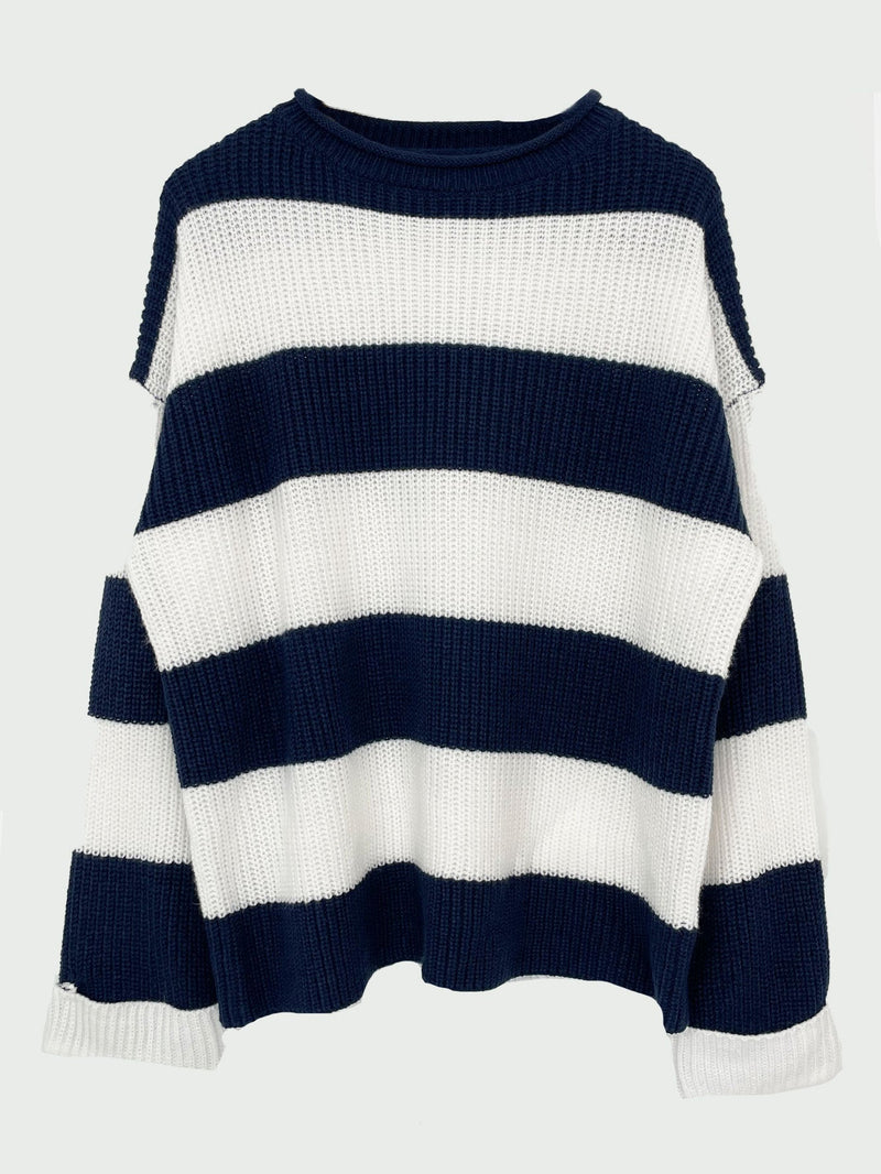 Timeless Vintage Style Pullover