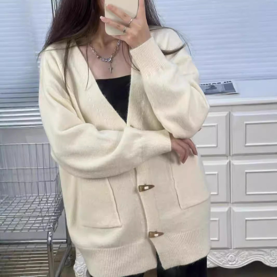 Gracefully Designed Cardigan