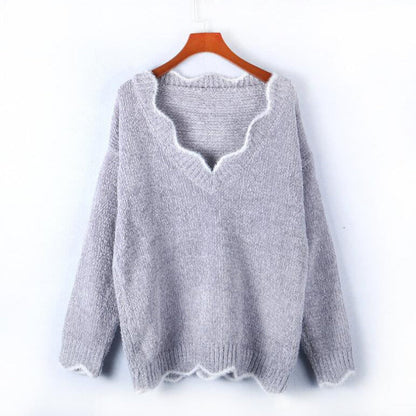 Elegantly Designed Pullover