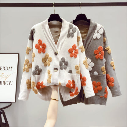 Elegantly Designed Cardigan