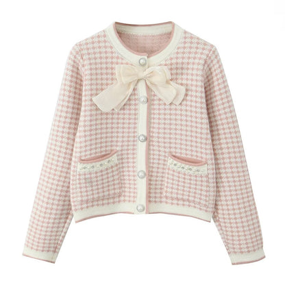 Gracefully Designed Cardigan