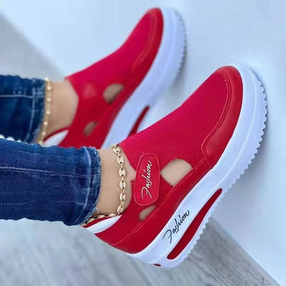 Classic Orthopedic Sneakers with Timeless Style