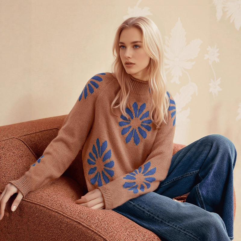 Elegantly Designed Pullover