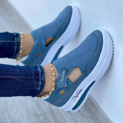 Classic Orthopedic Sneakers with Timeless Style
