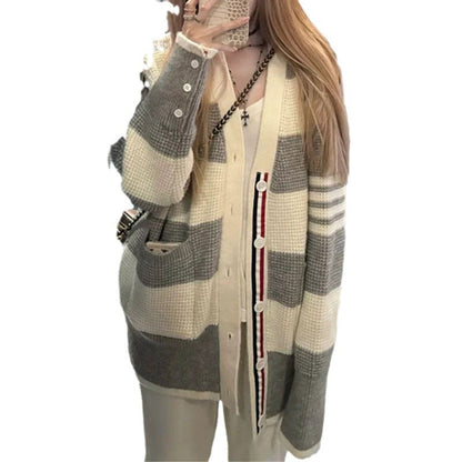 Timeless Vintage Style Cardigan