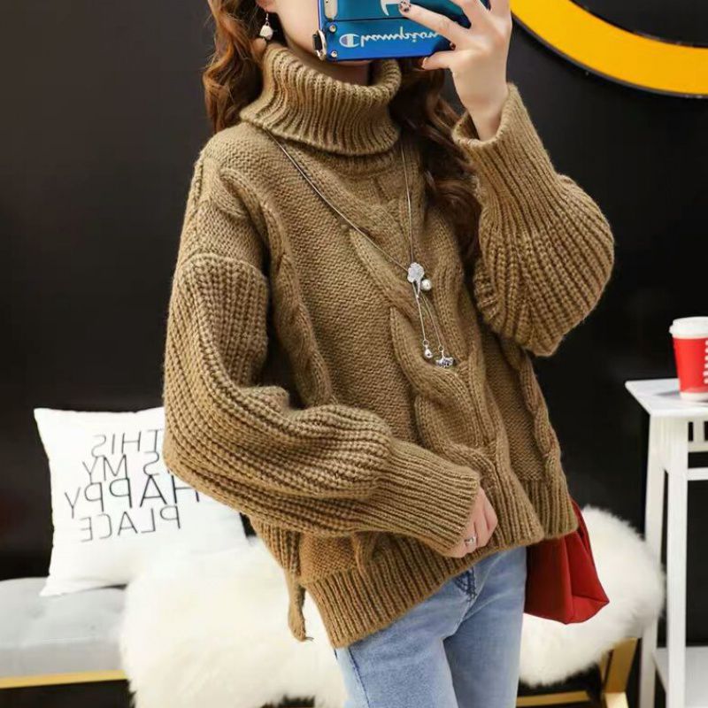 Timeless Vintage Style Pullover