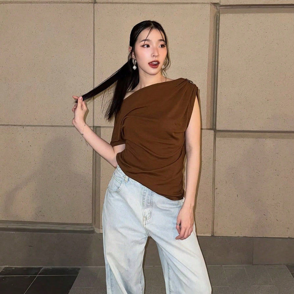 Timeless Vintage Style Garment
