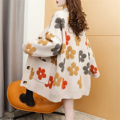 Elegantly Designed Cardigan