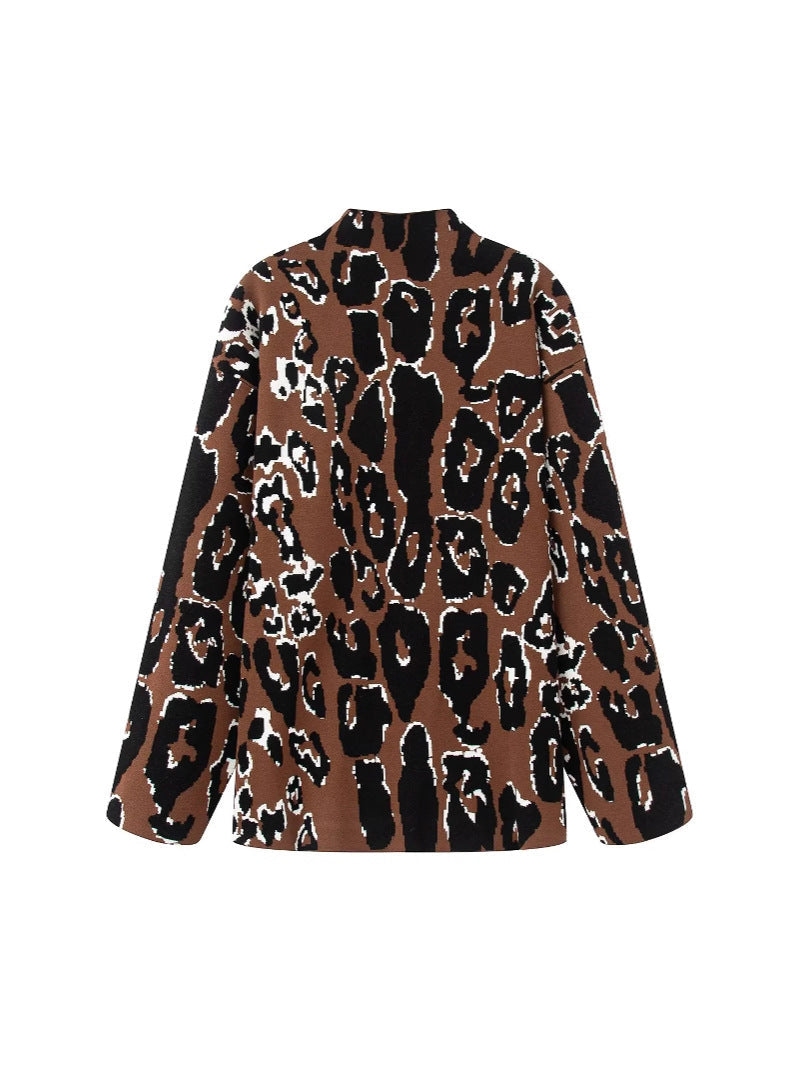 Timeless Vintage Style Pullover