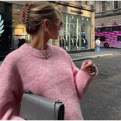 Elegantly Designed Pullover