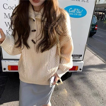 Elegantly Designed Pullover