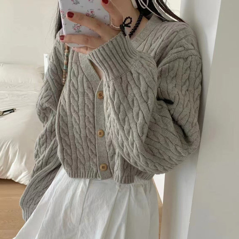 Elegantly Designed Cardigan