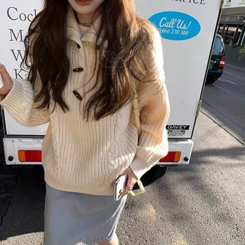 Elegantly Designed Pullover