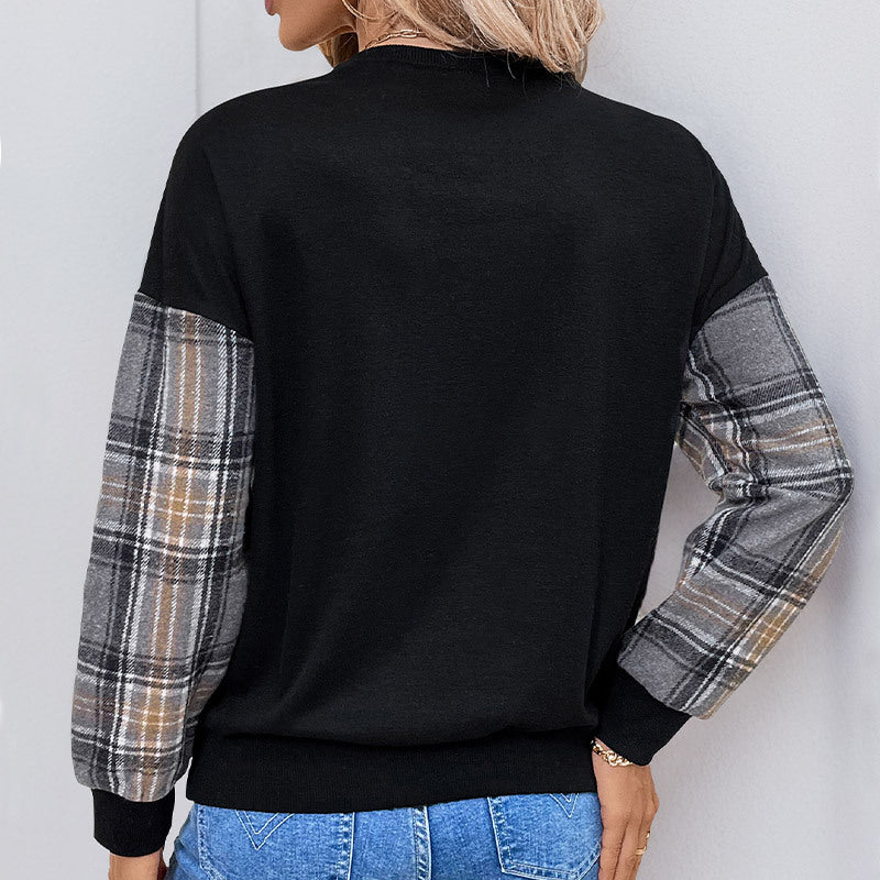 Elegantly Designed Pullover