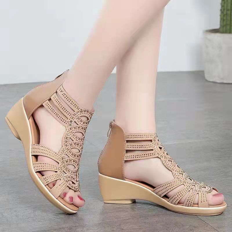 Graceful Orthopedic Shoes for Modern Look