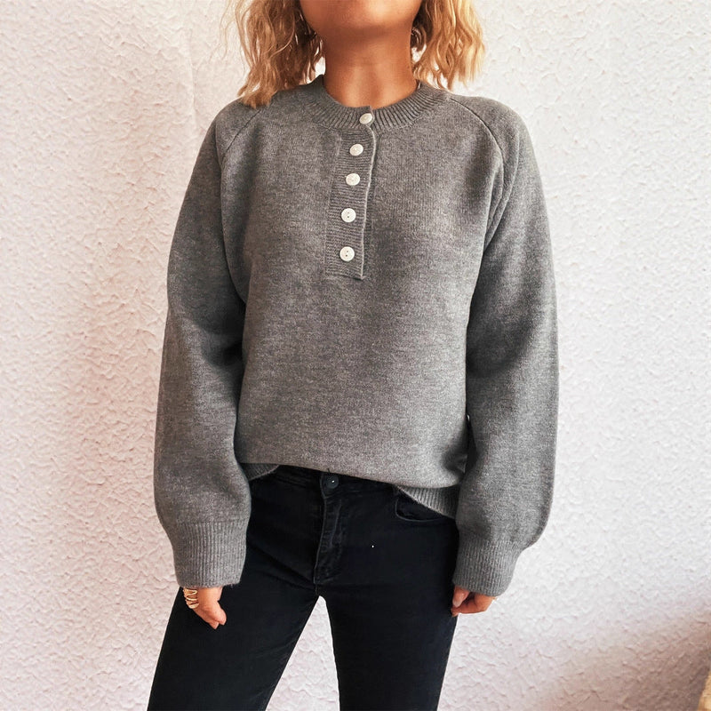 Elegantly Designed Pullover
