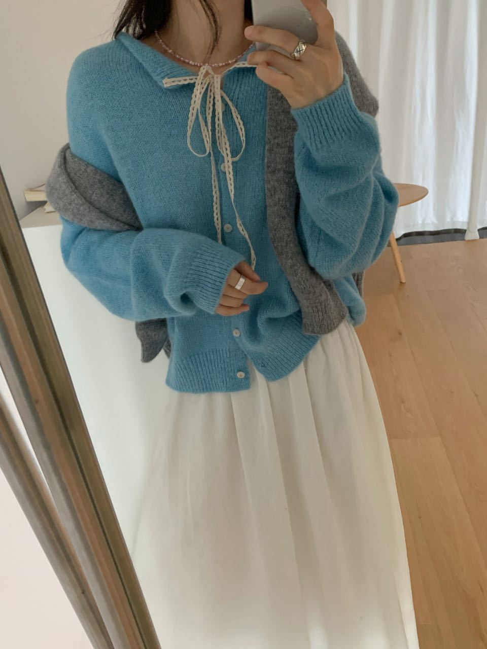 Hellblau