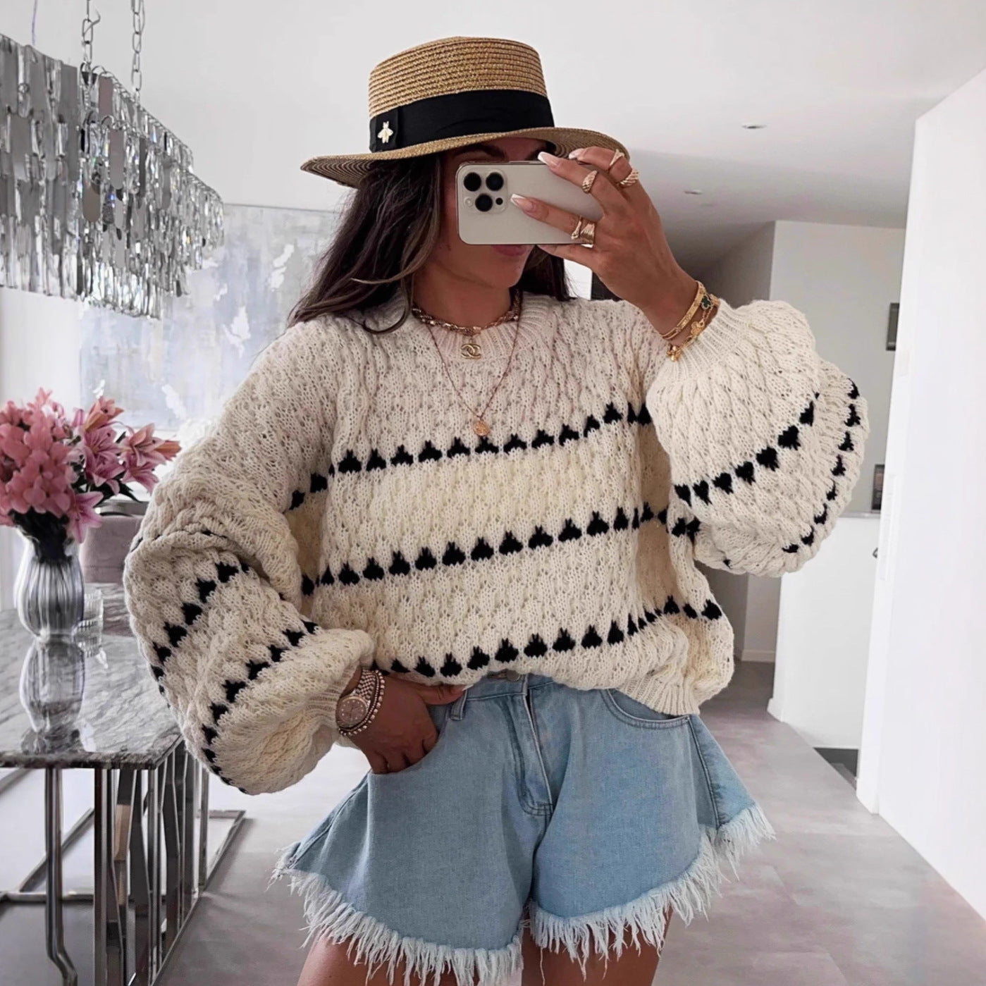 Elegantly Designed Pullover