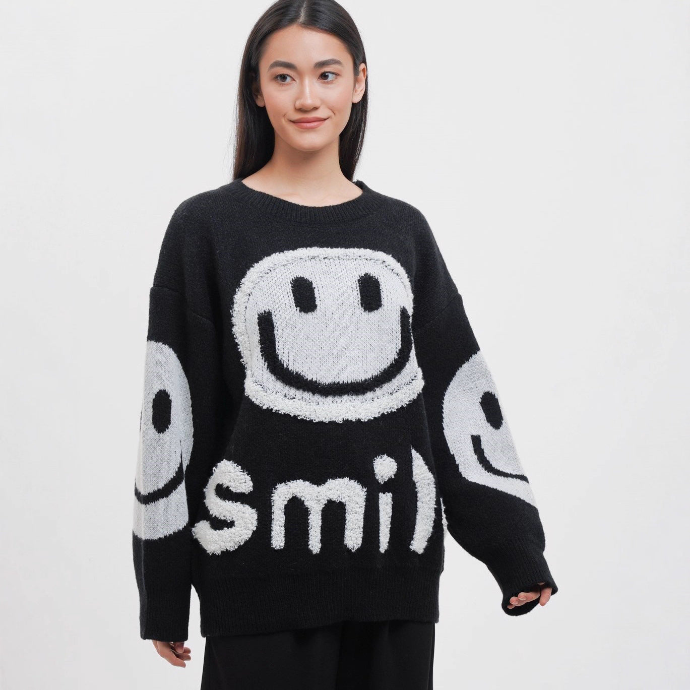 Elegantly Designed Pullover
