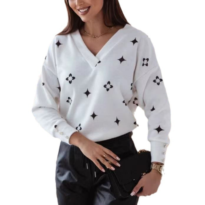 Timeless Vintage Style Pullover