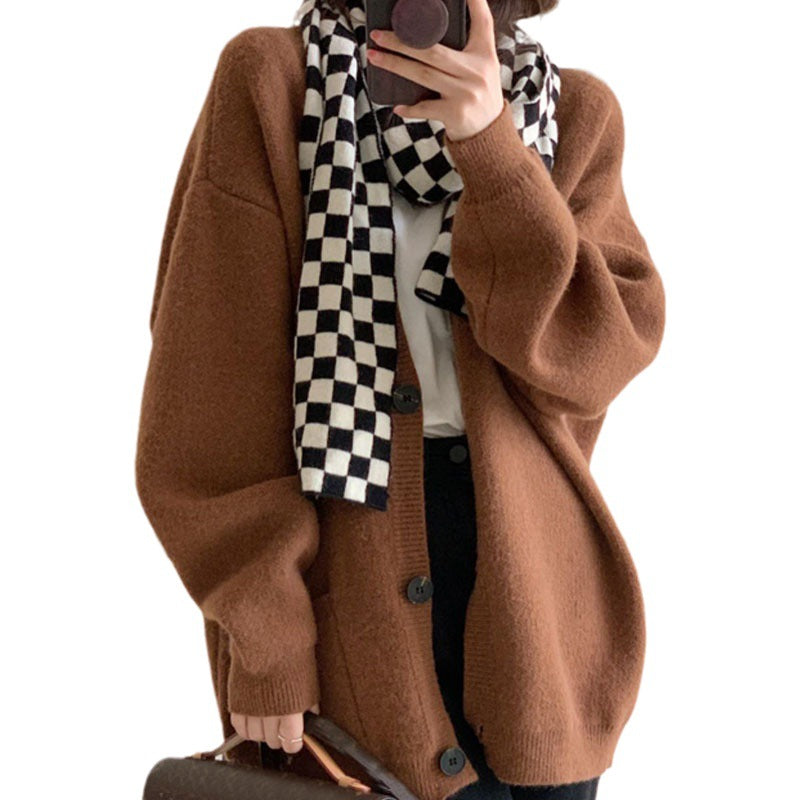 Elegantly Designed Cardigan