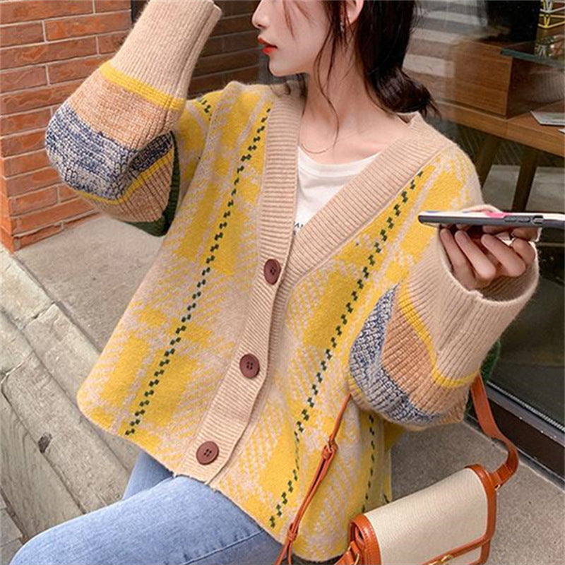 Timeless Vintage Style Cardigan