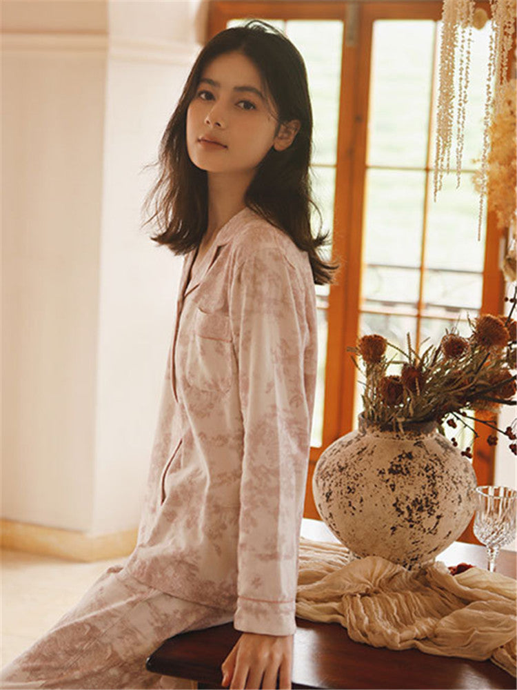 Timeless Vintage Style Garment