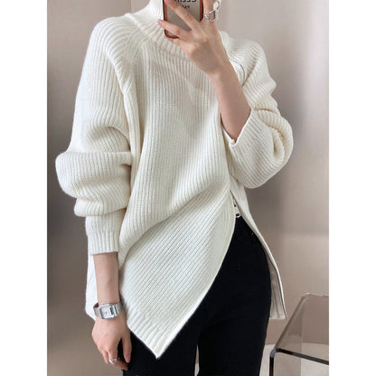 Elegantly Designed Pullover