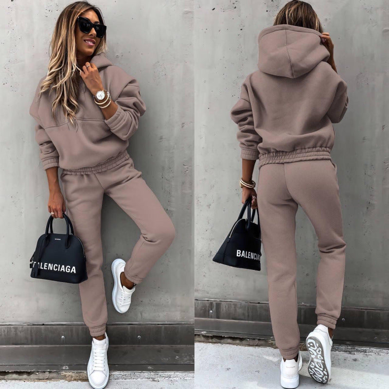 Elegantly Designed Pullover