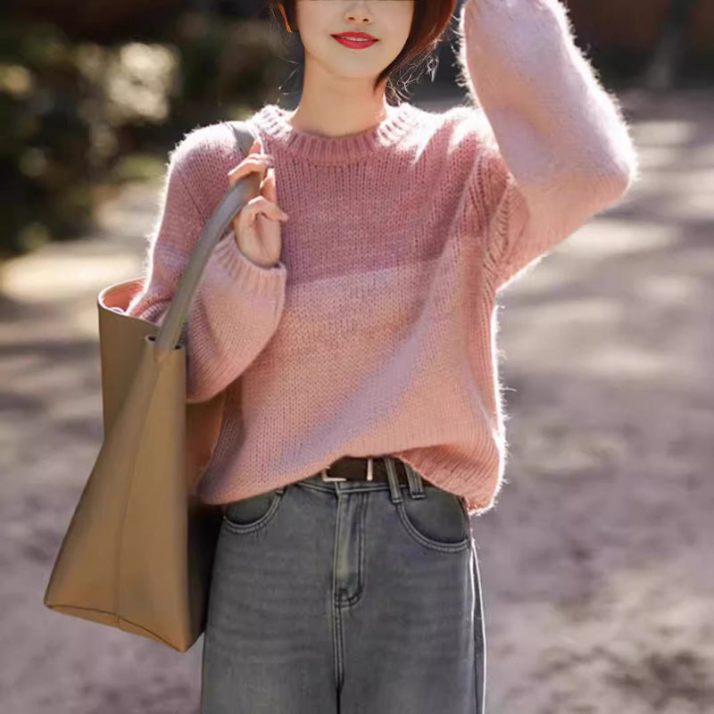 Elegantly Designed Pullover