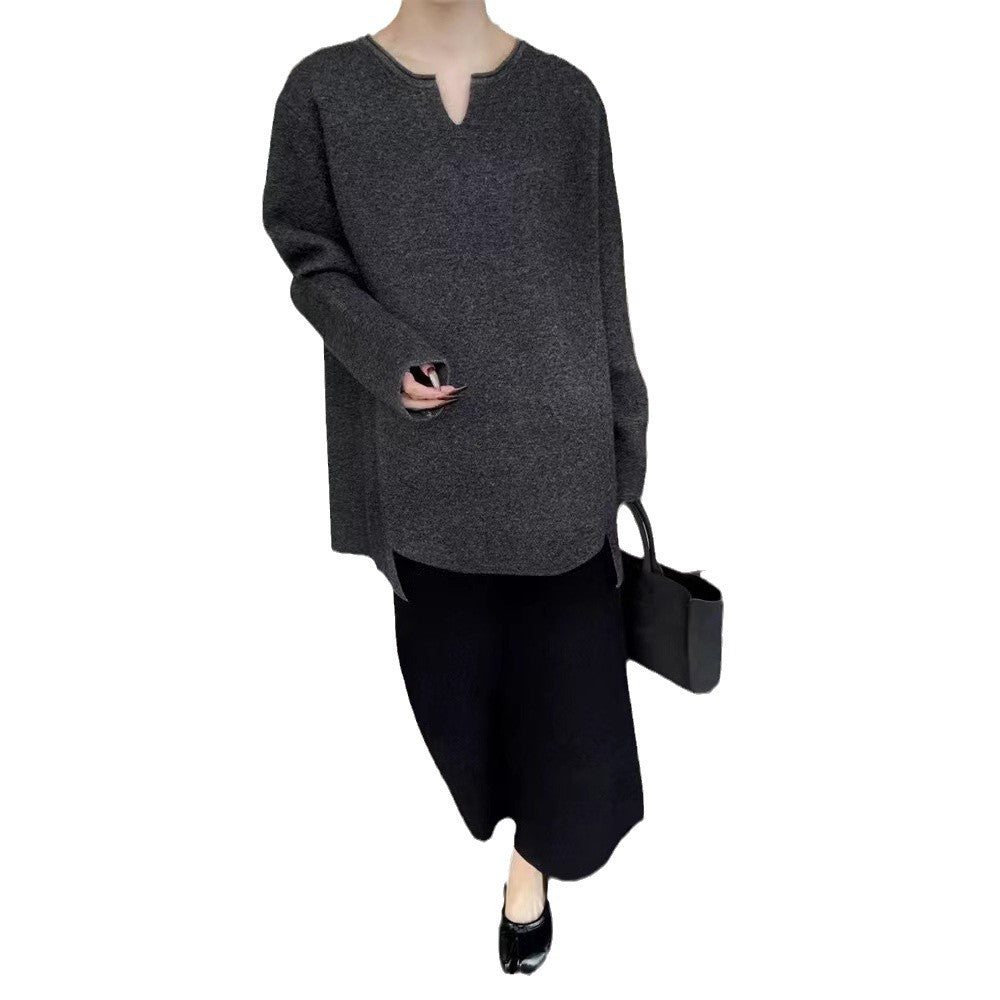 Elegantly Designed Pullover