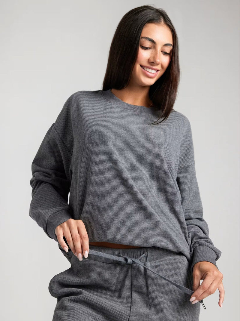 Timeless Vintage Style Pullover