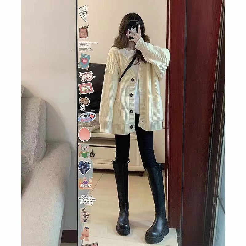 Gracefully Designed Cardigan