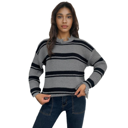 Elegantly Designed Pullover