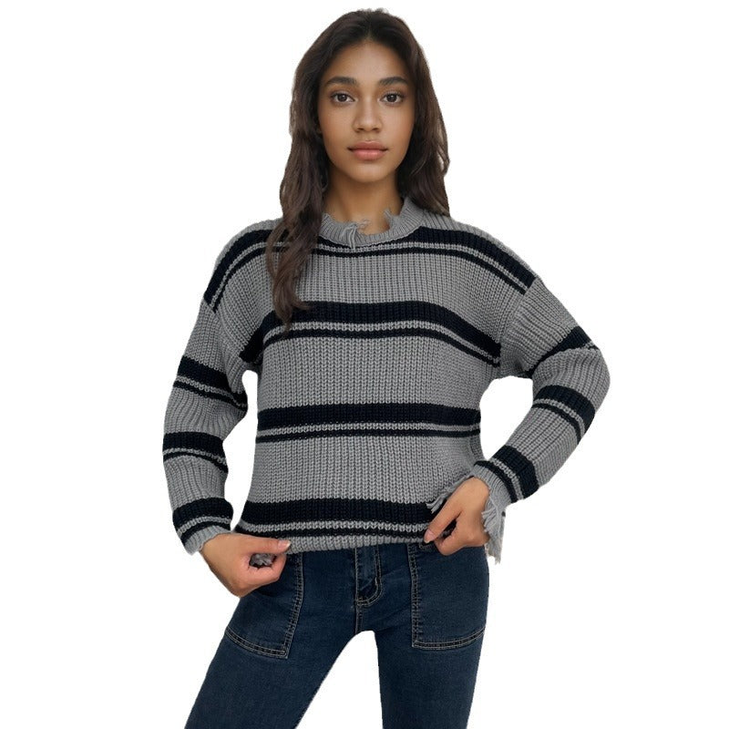 Elegantly Designed Pullover
