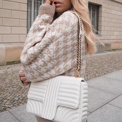 Timeless Vintage Style Pullover