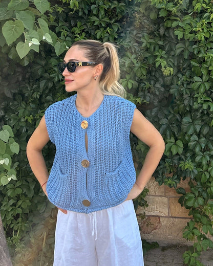 Gracefully Designed Cardigan