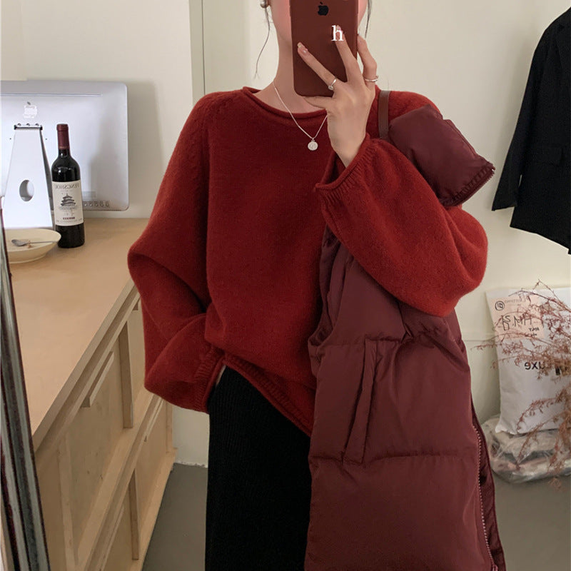 Elegantly Designed Pullover