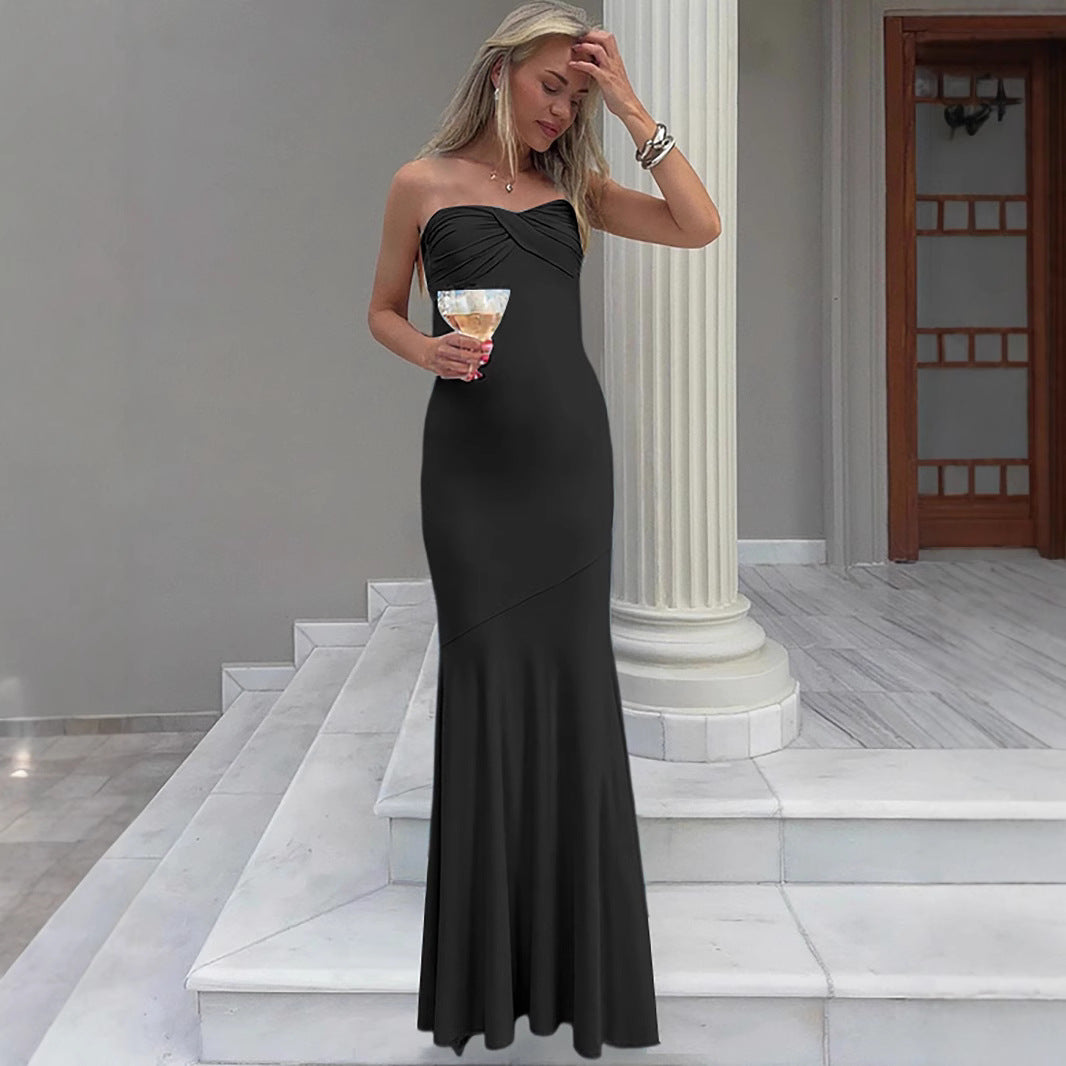 Gracefully Designed Garment