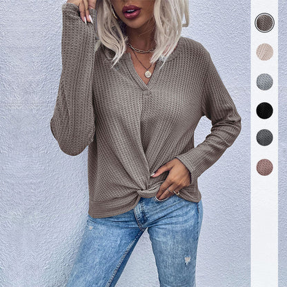 Elegantly Designed Pullover
