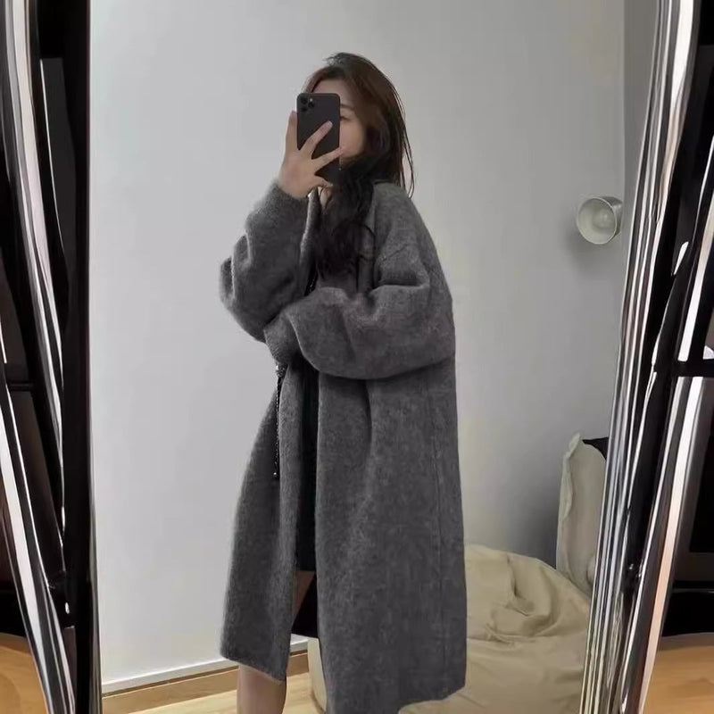 Gracefully Designed Cardigan