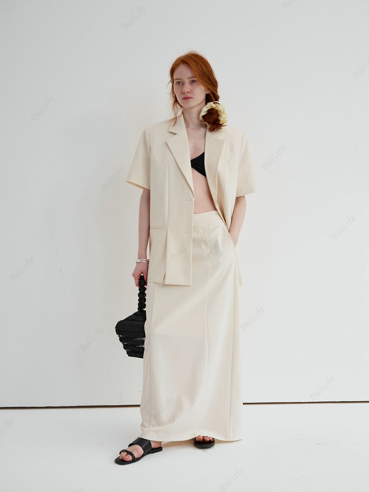 Elegantly Designed Garment