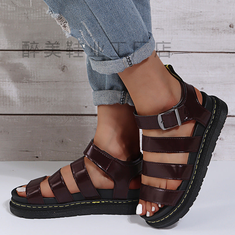 Chic Orthopedic Sandals with Unique Design