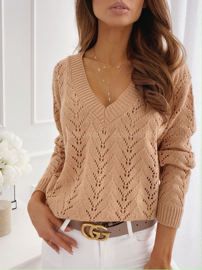Timeless Vintage Style Pullover