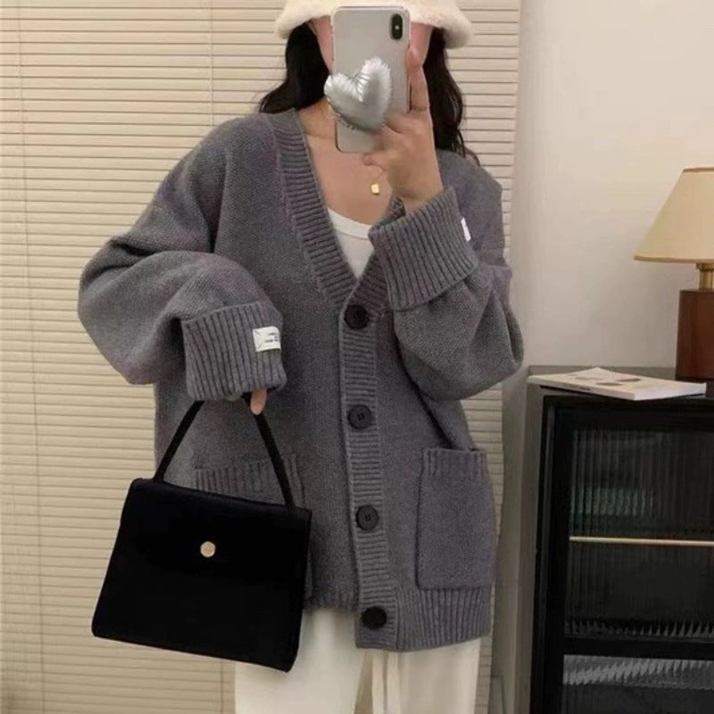 Elegantly Designed Cardigan
