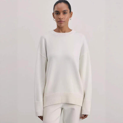 Timeless Vintage Style Pullover
