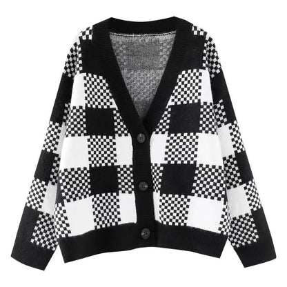 Elegantly Designed Cardigan