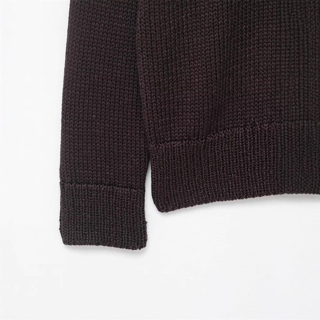 Timeless Vintage Style Pullover
