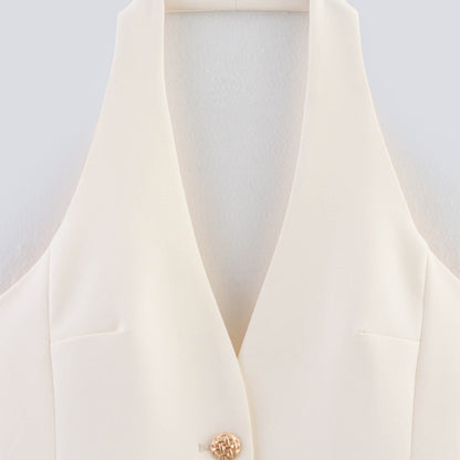 Elegantly Designed Garment