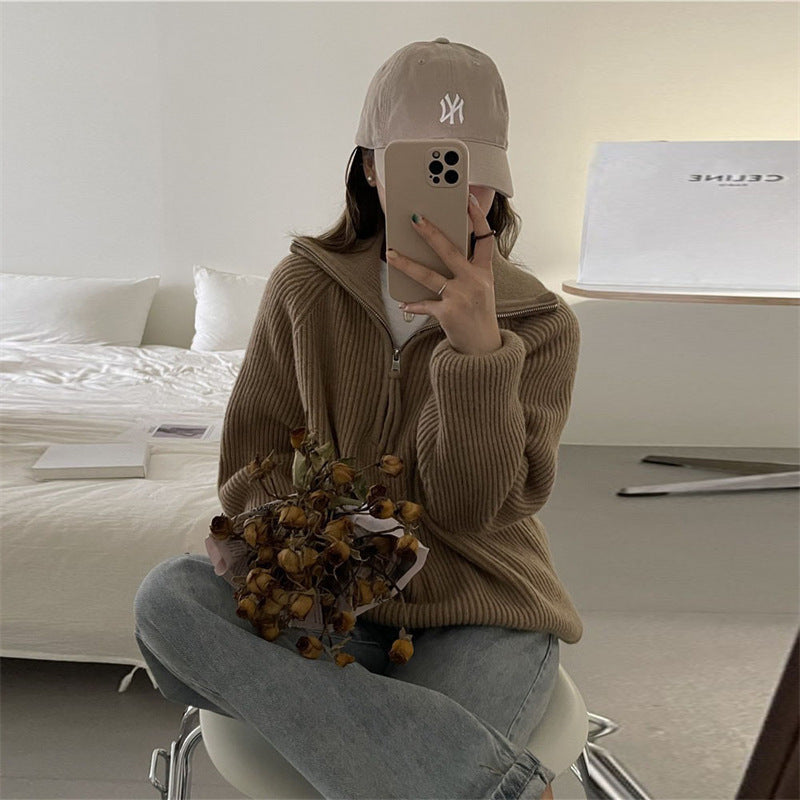 Timeless Vintage Style Pullover